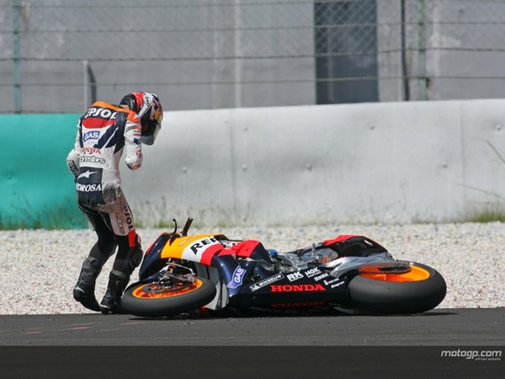 Dani Pedrosa chute essais Sepang 2008