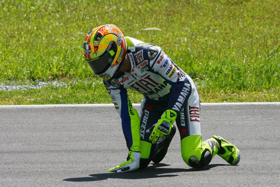 Rossi chute essais Sepang 2008