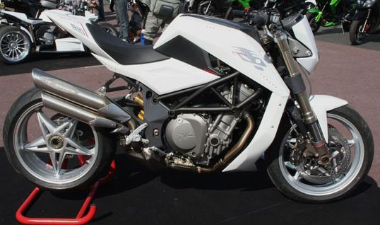 MV Agusta Bestiale côté droit