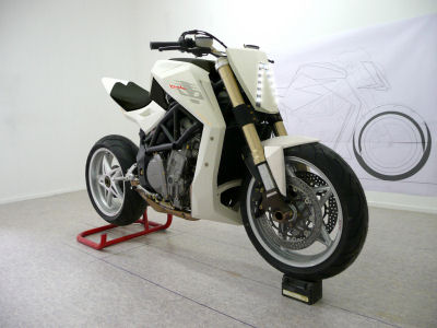 MV Agusta Bestiale avant homologation