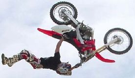 Cameron Sinclair en BackFlip