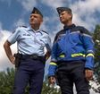 ancienne et nouvelle tenue des motards gendarmes