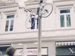 anti-vol vélo lampadaire