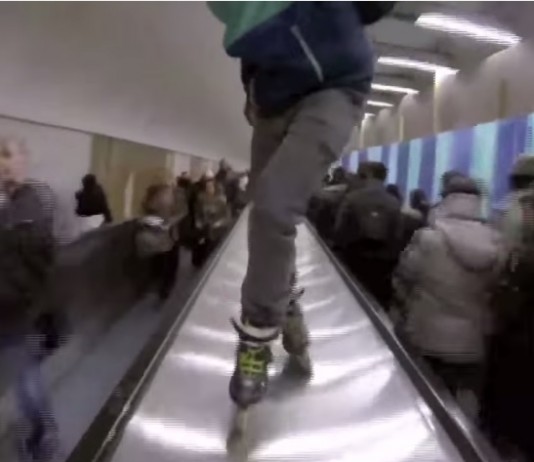 Freeride en rollers dans le métro parisien freeride roller métro paris