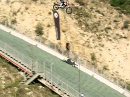 robbie maddison skull candy drop in moto ski olympique
