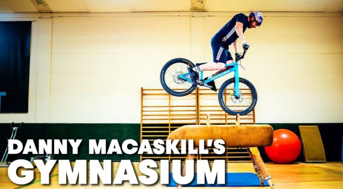 gymnasium bmx gymnastique