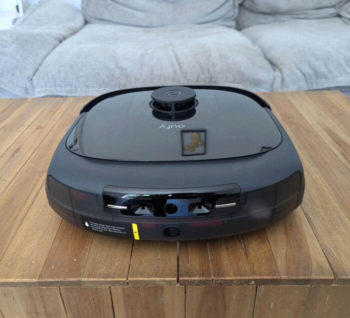 Installation Eufy Omni E25 Unboxing 04