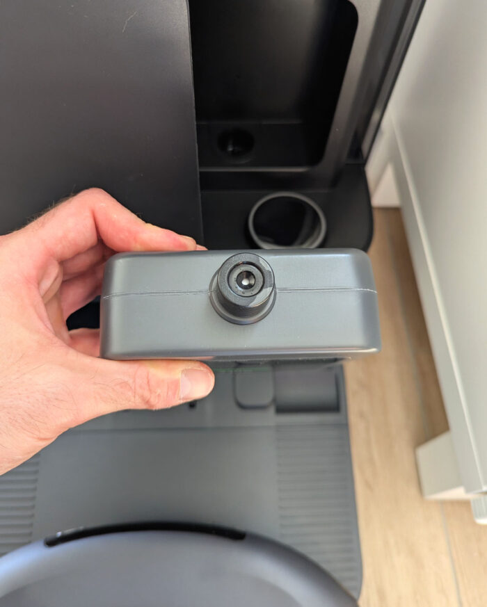 Installation Eufy Omni E25 Unboxing 09