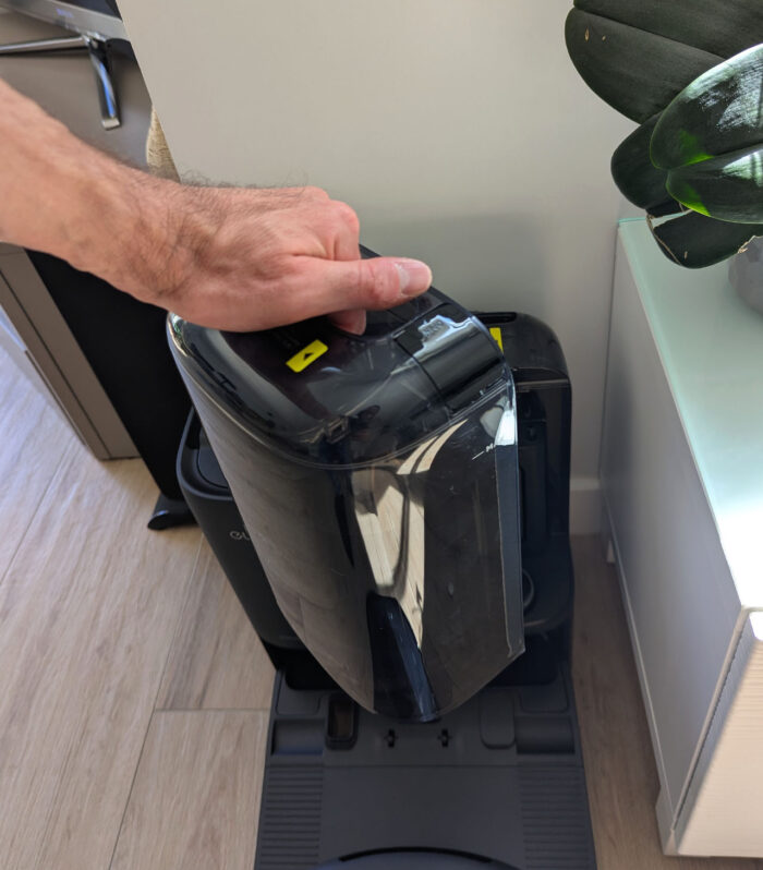 Installation Eufy Omni E25 Unboxing 12