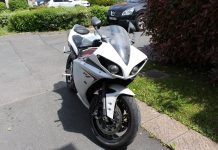 Yamaha R1 sale