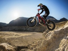 Julien Dupont Space Riding Nisyros