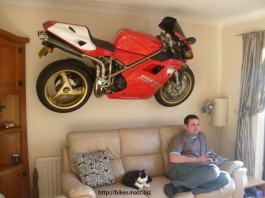 Le tableau déco tendance du motard