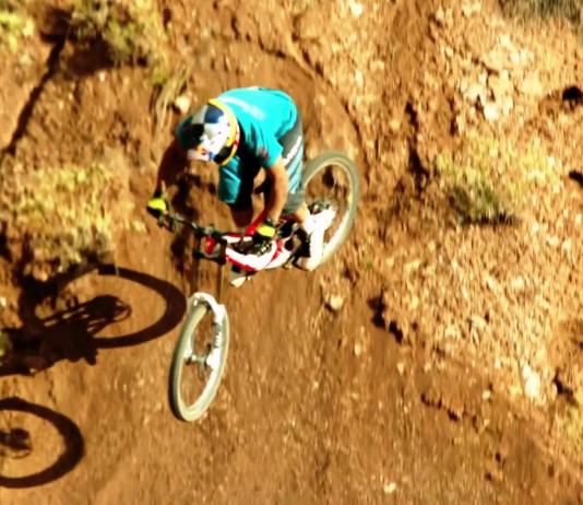 Darren Berrecloth en slow motion au Red Bull Rampage 2010