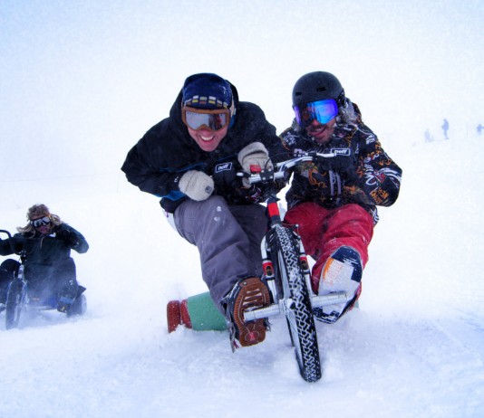 Drift en trike sur les pistes de ski !
