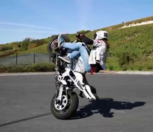 Sarah Lezito, une jeune française qui assure en stunt
